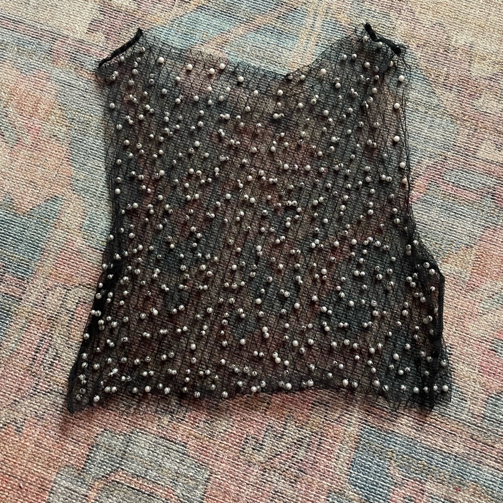 mesh pearl top